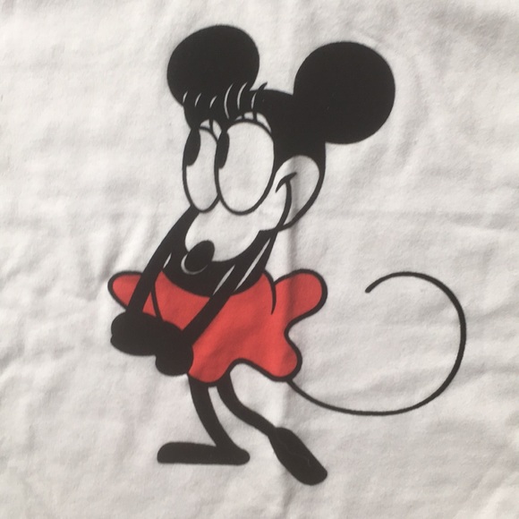 Minnie Mouse crop Tee ♥️✨◼️ - Picture 2 of 6